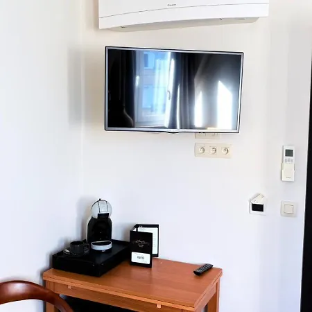 Amylia & Gratis Parking Bed and breakfast